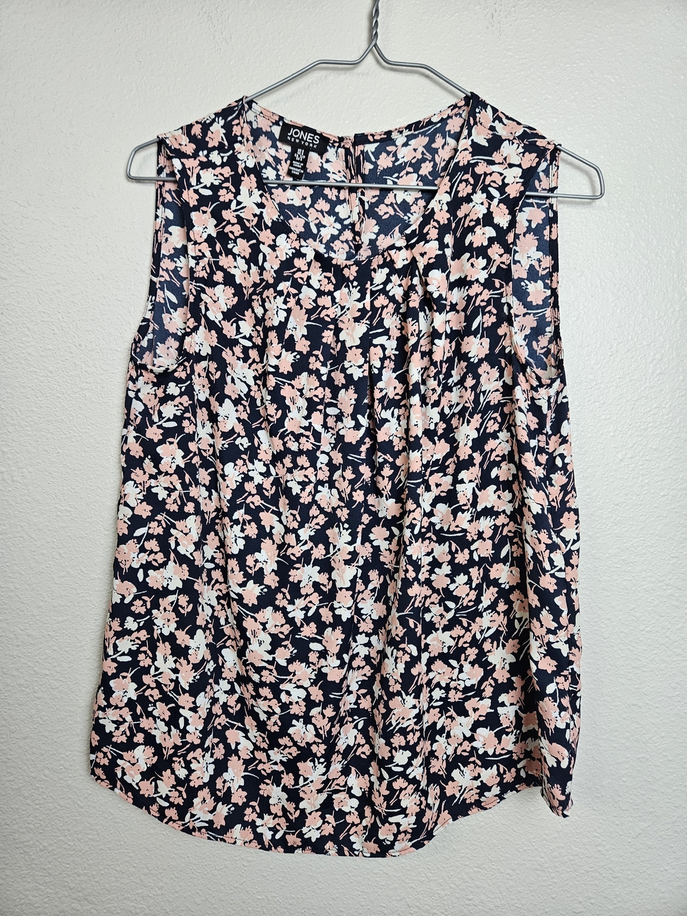 Jones New York Navy Floral Sleeveless Top - Pink & White Blossoms Small